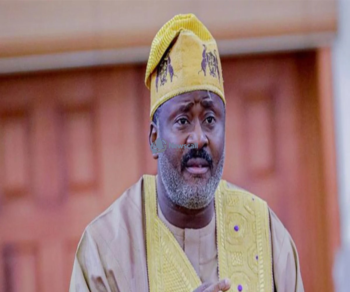 Desmond Elliot Apologizes to Femi Gbajabiamila: “I’m Sorry, My Daddy, If I’ve Offended You”