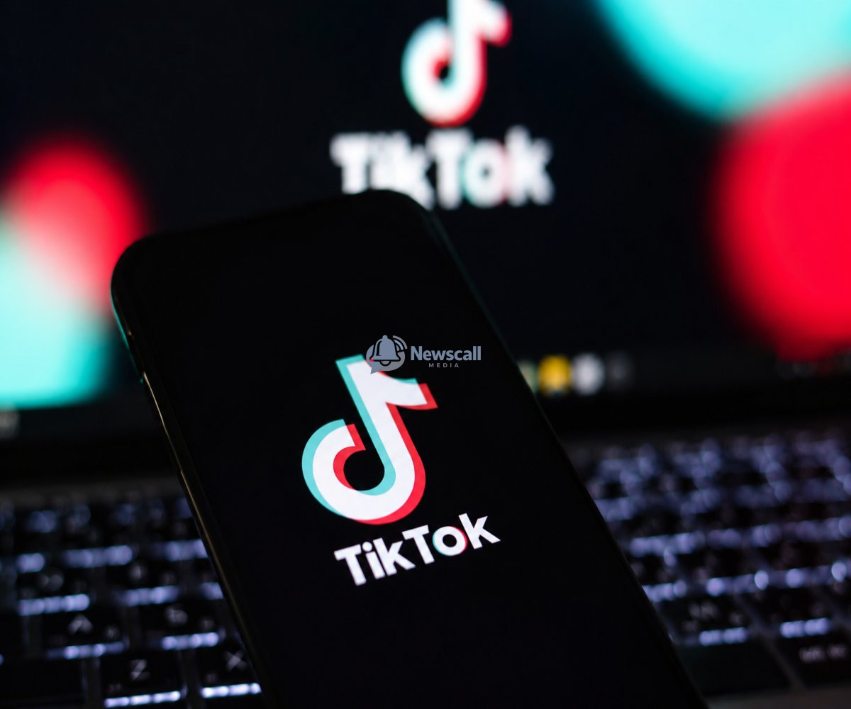 How Subscription Models Quietly Took Over the Internet